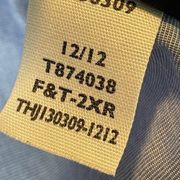 Nautica Boys' Size 12 Gray Poplin Button-Down Shirt - Picture 3 of 8